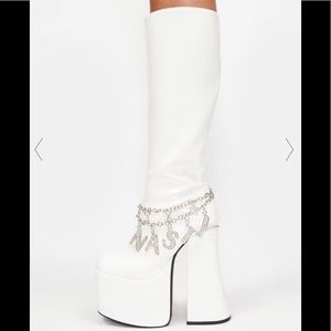 Club Exx white patent leather Gogo boots 6
